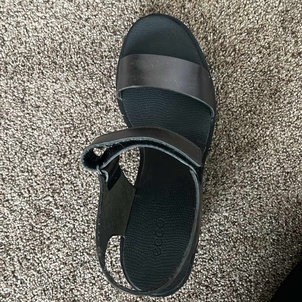 Ecco Wedge Sandals - Picture 7 of 7